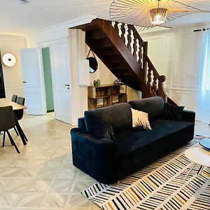 L'attic, Au Coeur De Cancale